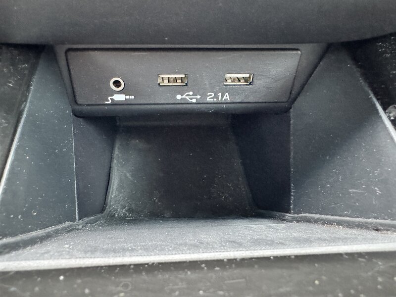 2022 Subaru Legacy Limited - Photo 27 - Hayes, VA 23072
