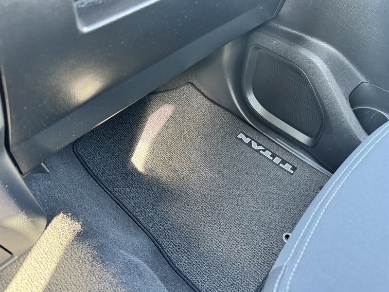 2023 Nissan Titan SV - Photo 28 - Hayes, VA 23072