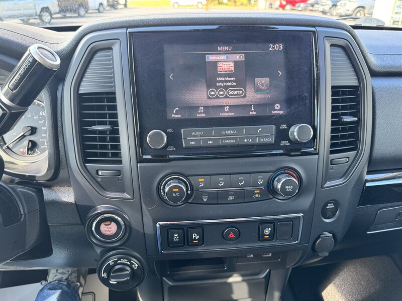2023 Nissan Titan SV - Photo 18 - Hayes, VA 23072