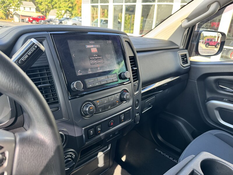 2023 Nissan Titan SV - Photo 29 - Hayes, VA 23072