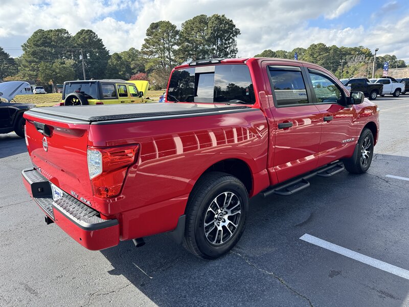 2023 Nissan Titan SV - Photo 5 - Hayes, VA 23072