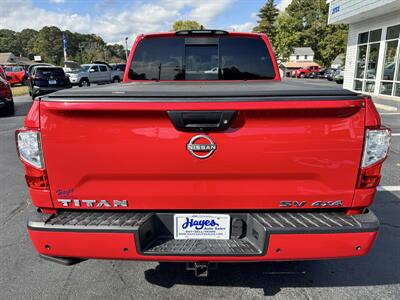 2023 Nissan Titan SV - Photo 4 - Hayes, VA 23072