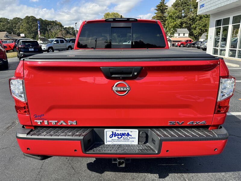 2023 Nissan Titan SV - Photo 4 - Hayes, VA 23072