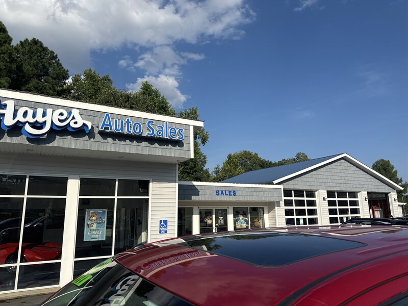 2019 Toyota Tundra Limited - Photo 10 - Hayes, VA 23072
