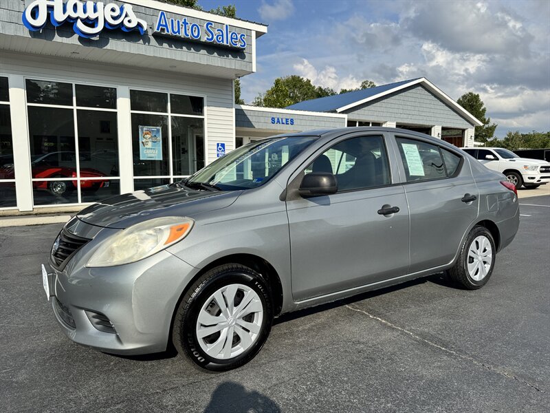 2014 Nissan Versa 1.6 S   - Photo 1 - Hayes, VA 23072
