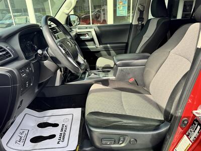 2020 Toyota 4Runner SR5   - Photo 14 - Hayes, VA 23072