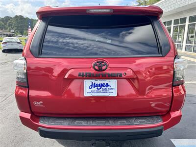 2020 Toyota 4Runner SR5   - Photo 4 - Hayes, VA 23072