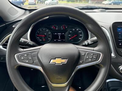 2019 Chevrolet Malibu LT   - Photo 15 - Hayes, VA 23072