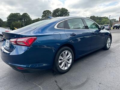 2019 Chevrolet Malibu LT   - Photo 5 - Hayes, VA 23072