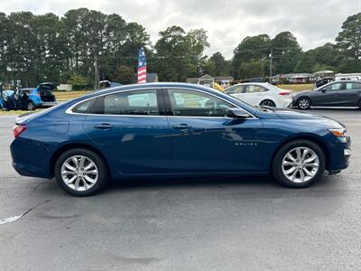 2019 Chevrolet Malibu LT   - Photo 6 - Hayes, VA 23072