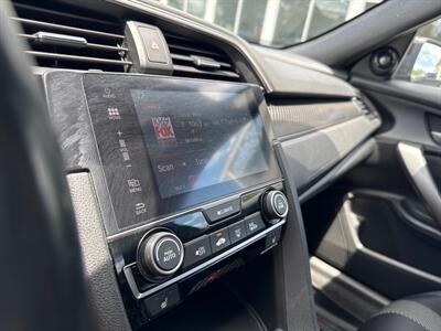 2018 Honda Civic Si   - Photo 13 - Hayes, VA 23072