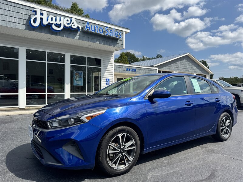 2023 Kia Forte LX  
