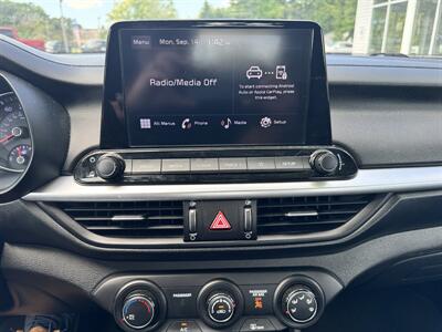 2023 Kia Forte LX - Photo 13 - Hayes, VA 23072