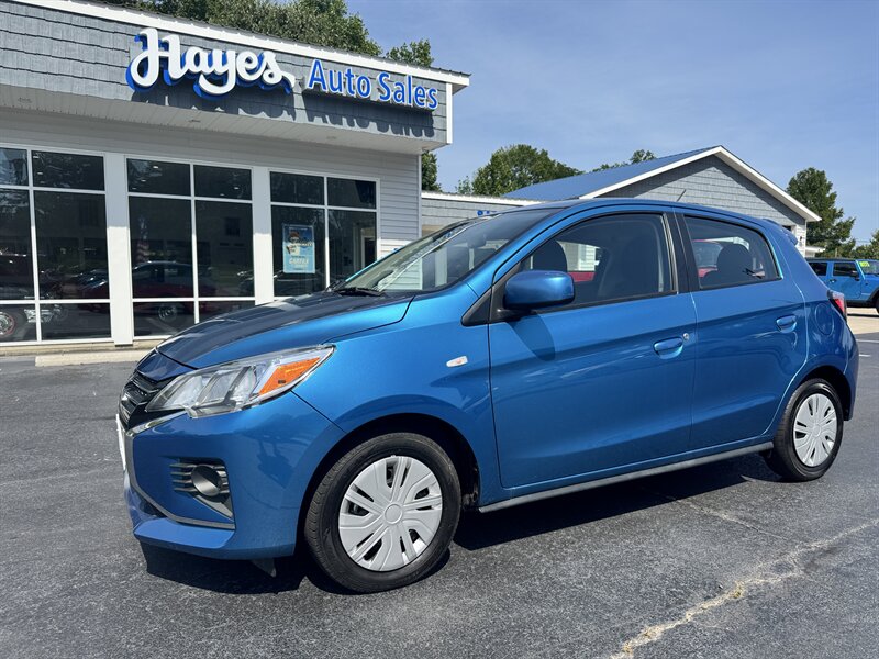 2024 Mitsubishi Mirage ES  