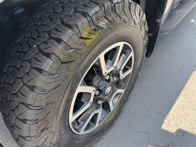 2017 Toyota Tundra TRD OFF ROAD 4X4   - Photo 9 - Hayes, VA 23072