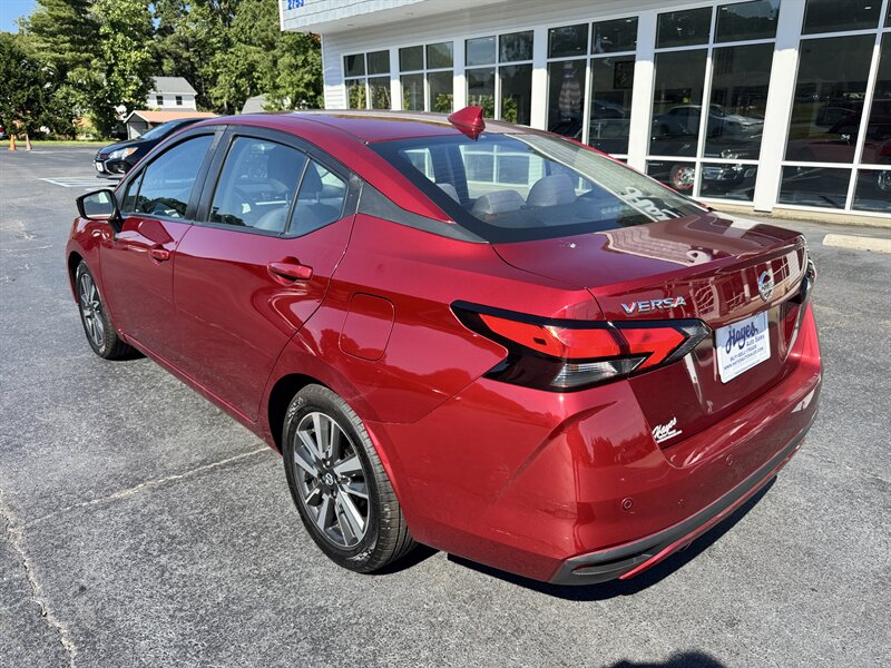 2021 Nissan Versa SV - Photo 3 - Hayes, VA 23072