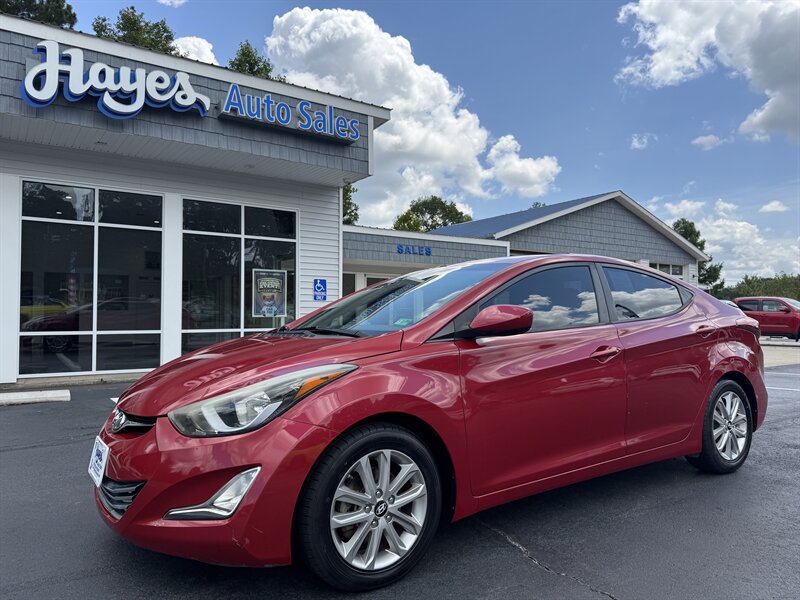 2015 Hyundai ELANTRA SE  