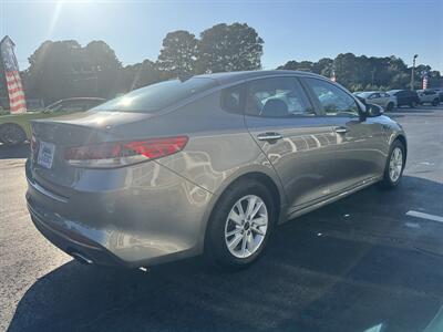 2018 Kia Optima LX   - Photo 5 - Hayes, VA 23072