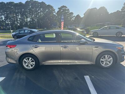 2018 Kia Optima LX   - Photo 6 - Hayes, VA 23072