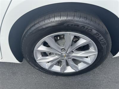 2023 Chevrolet Malibu LT   - Photo 9 - Hayes, VA 23072