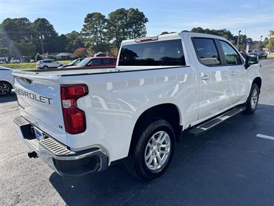 2021 Chevrolet Silverado 1500 LT 4X4 - Photo 5 - Hayes, VA 23072