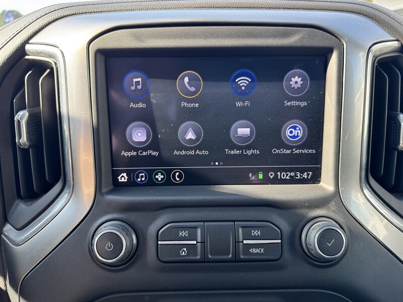 2021 Chevrolet Silverado 1500 LT 4X4 - Photo 17 - Hayes, VA 23072
