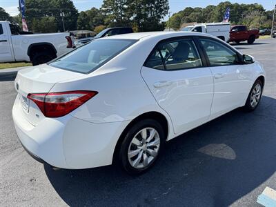 2014 Toyota Corolla LE - Photo 5 - Hayes, VA 23072