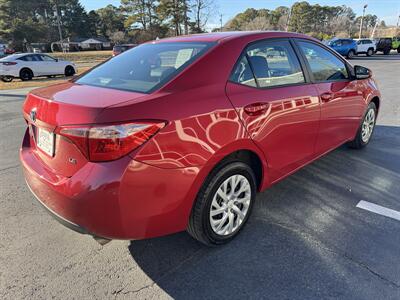2019 Toyota Corolla LE   - Photo 5 - Hayes, VA 23072