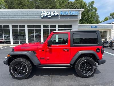 2020 Jeep Wrangler Willys Sport   - Photo 2 - Hayes, VA 23072