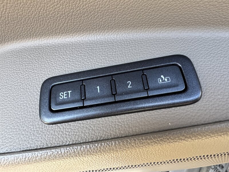 2015 Chevrolet Tahoe LTZ - Photo 24 - Hayes, VA 23072