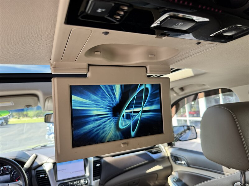 2015 Chevrolet Tahoe LTZ - Photo 11 - Hayes, VA 23072