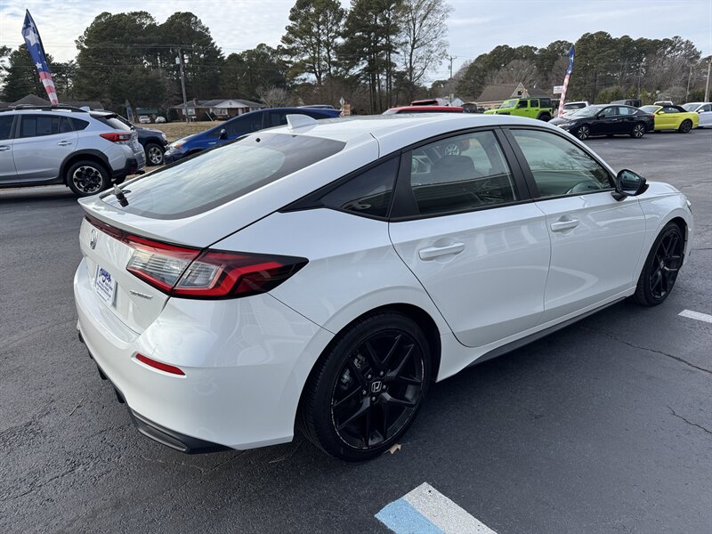 2024 Honda Civic Sport - Photo 5 - Hayes, VA 23072
