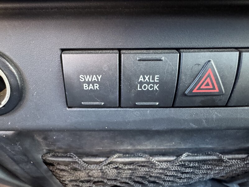 2010 Jeep Wrangler Rubicon - Photo 19 - Hayes, VA 23072