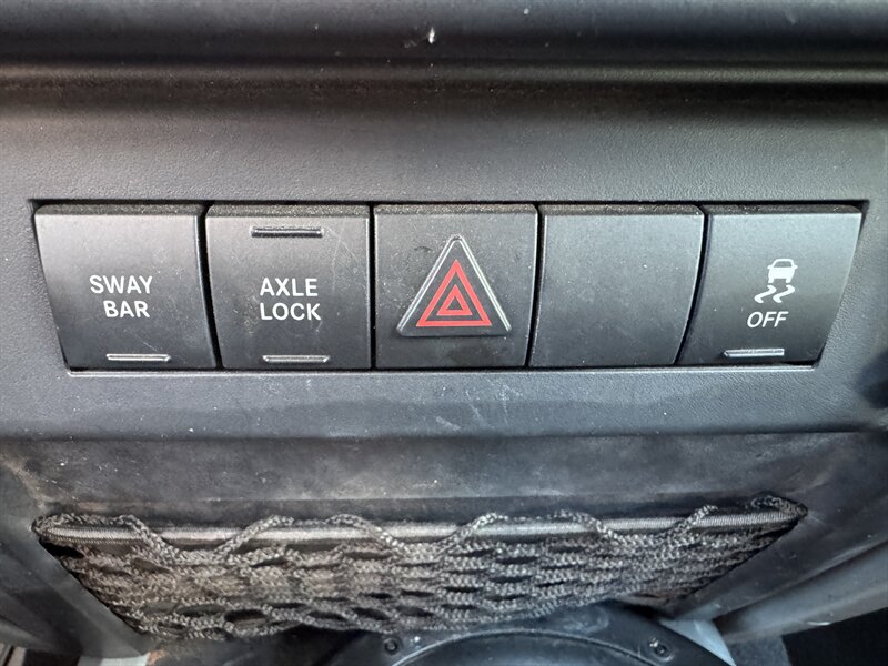 2010 Jeep Wrangler Rubicon - Photo 20 - Hayes, VA 23072