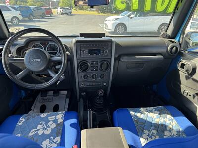 2010 Jeep Wrangler Rubicon - Photo 10 - Hayes, VA 23072