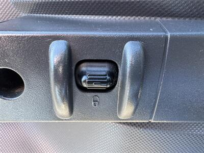 2010 Jeep Wrangler Rubicon - Photo 15 - Hayes, VA 23072