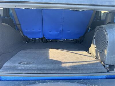 2010 Jeep Wrangler Rubicon - Photo 12 - Hayes, VA 23072