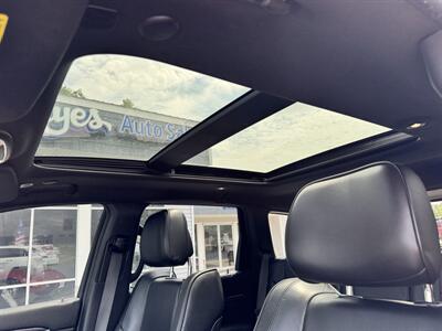 2019 Jeep Grand Cherokee High Altitude   - Photo 12 - Hayes, VA 23072