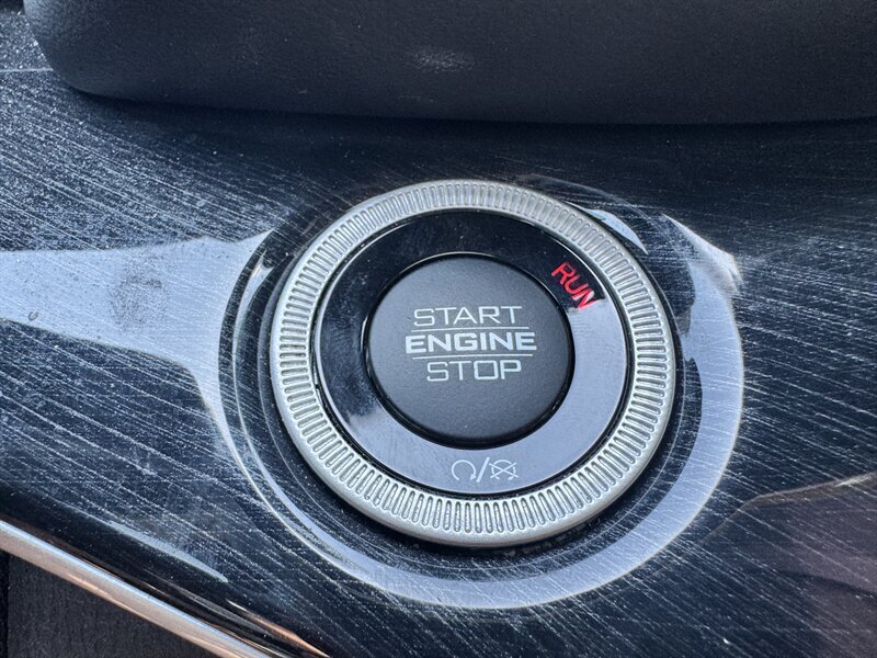 2023 Jeep Grand Cherokee Trailhawk 4xe - Photo 36 - Hayes, VA 23072