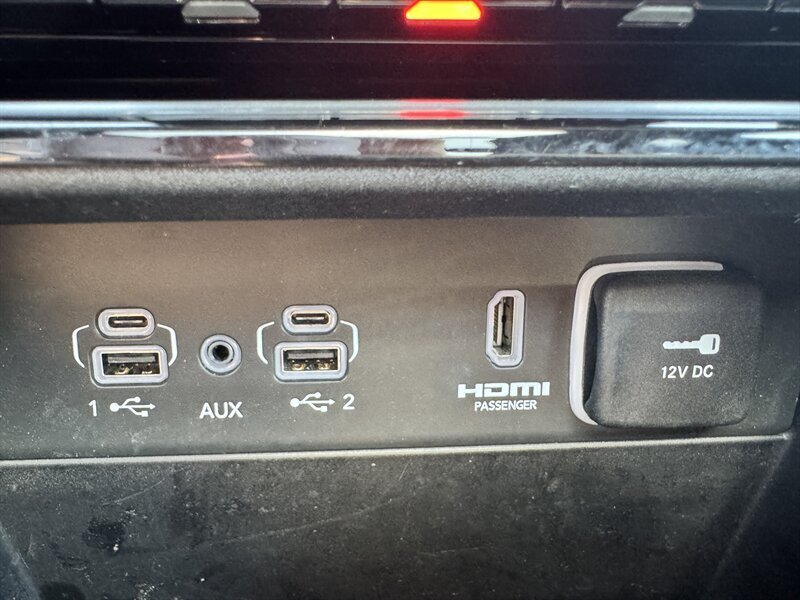 2023 Jeep Grand Cherokee Trailhawk 4xe - Photo 39 - Hayes, VA 23072