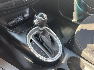 2018 Kia Soul   - Photo 12 - Hayes, VA 23072