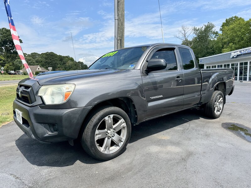 2014 Toyota Tacoma   - Photo 1 - Hayes, VA 23072