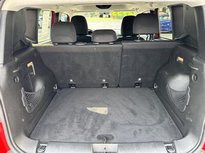 2017 Jeep Renegade Sport   - Photo 11 - Hayes, VA 23072