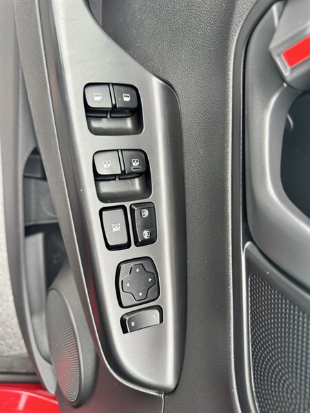 2021 Hyundai KONA SEL - Photo 16 - Hayes, VA 23072