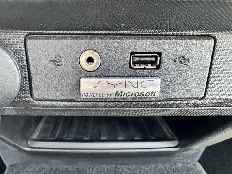 2014 Ford F-150 FX4 - Photo 17 - Hayes, VA 23072