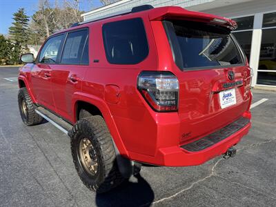 2022 Toyota 4Runner SR5 Premium - Photo 3 - Hayes, VA 23072