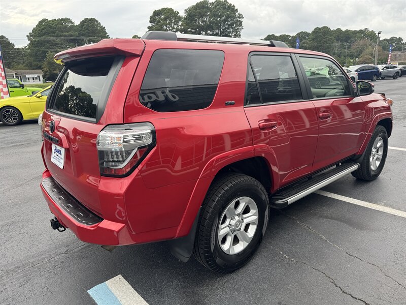 2022 Toyota 4Runner SR5 Premium   - Photo 5 - Hayes, VA 23072