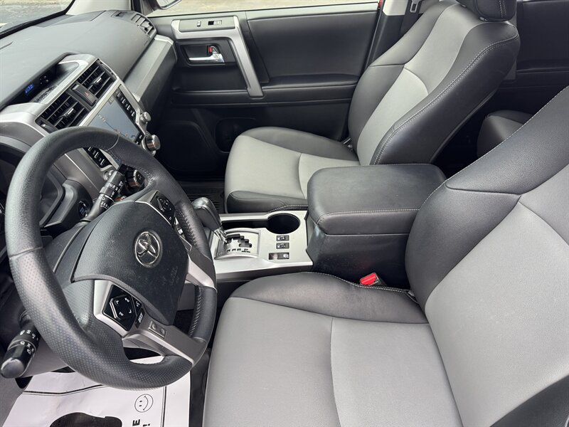 2022 Toyota 4Runner SR5 Premium   - Photo 28 - Hayes, VA 23072