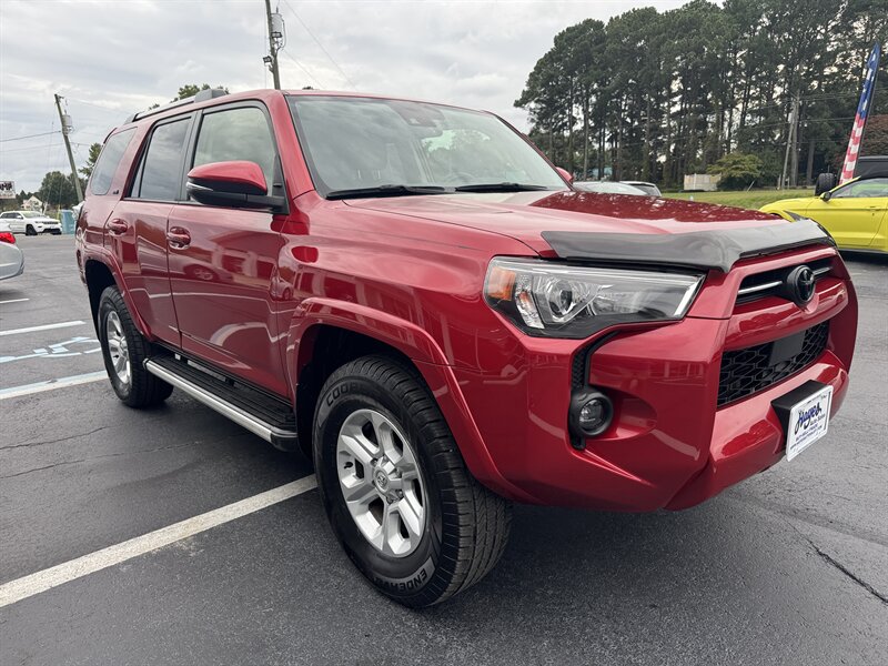 2022 Toyota 4Runner SR5 Premium   - Photo 7 - Hayes, VA 23072