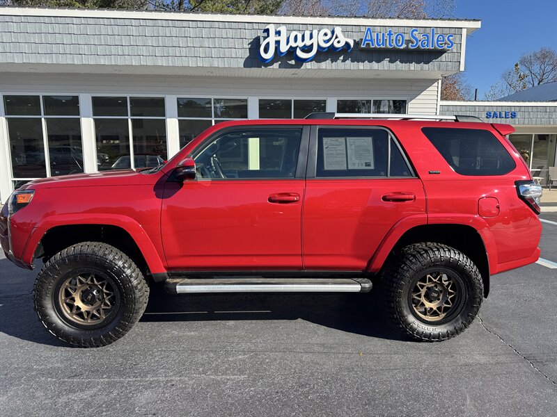 2022 Toyota 4Runner SR5 Premium - Photo 2 - Hayes, VA 23072